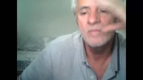 Snapshot of tuamigo8a chatting on October 24, 6:09 pm Siveomeves online show from October 24, 6:09 pm
