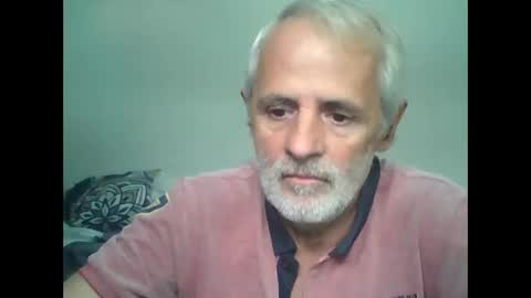Snapshot of tuamigo8a chatting on September 29, 5:31 pm Siveomeves online show from September 29, 5:31 pm