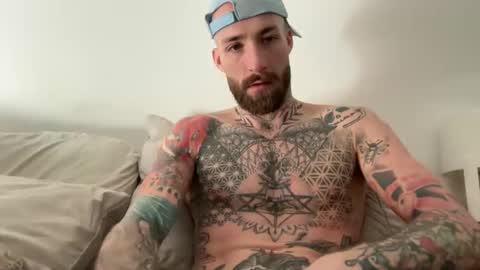 Tuhands online show from March 30, 9:32 am