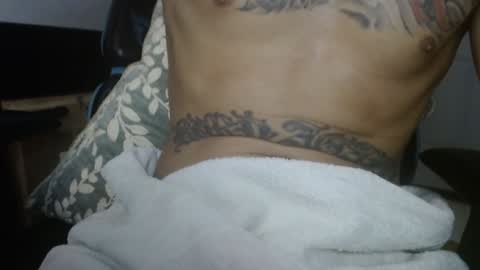 Snapshot of twackedntatted chatting on January 22, 1:11 pm TwackedNTatted online show from January 22, 1:11 pm
