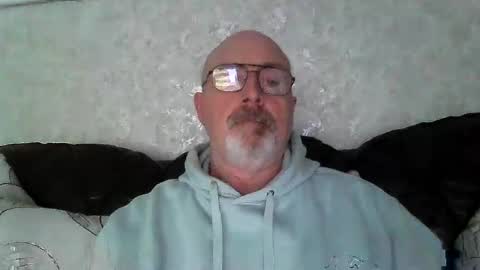 Snapshot of twatcockandballs chatting on December 9, 7:13 pm twatcockandballs online show from December 9, 7:13 pm