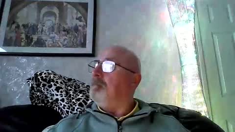 Snapshot of twatcockandballs chatting on October 27, 12:46 am twatcockandballs online show from October 27, 12:46 am