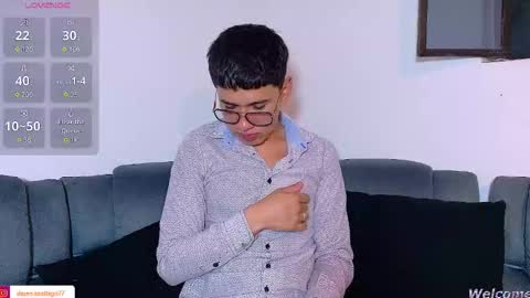 Mr Daren online show from March 27, 7:04 pm