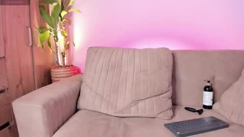 twinksboys_23 online show from October 28, 10:45 pm