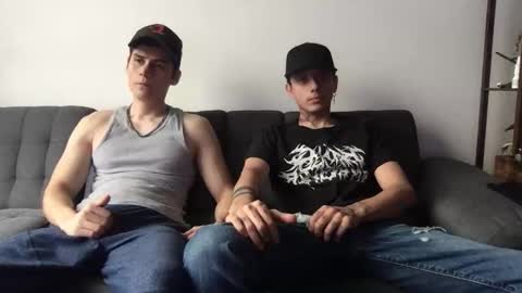 Derrick online show from March 5, 6:48 pm