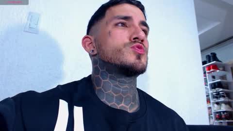 Angel online show from December 2, 2:14 am