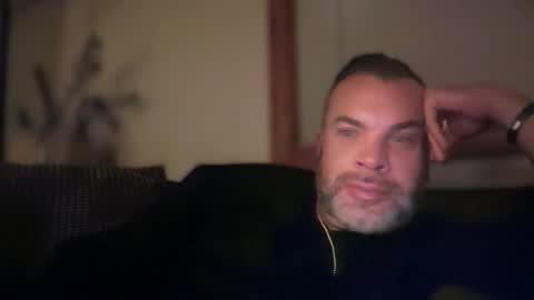 TylerDavid online show from April 16, 6:13 am