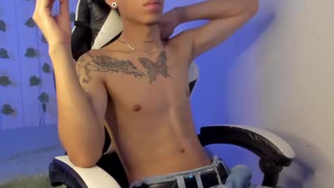 Tyler Garcia  online show from March 3, 9:56 pm