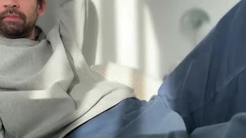 Ross online show from March 1, 9:03 pm