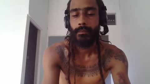 Snapshot of ulramon11 chatting on December 13, 5:32 pm ulramon11 online show from December 13, 5:32 pm