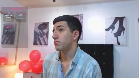 un_sluttyy online show from February 13, 12:10 pm