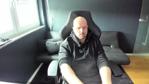 Uncle Bear online show from March 28, 10:26 am