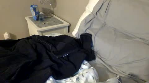 Buzz Bigcock online show from November 12, 10:25 pm