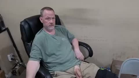 Uncutbamaboy online show from April 25, 7:11 pm