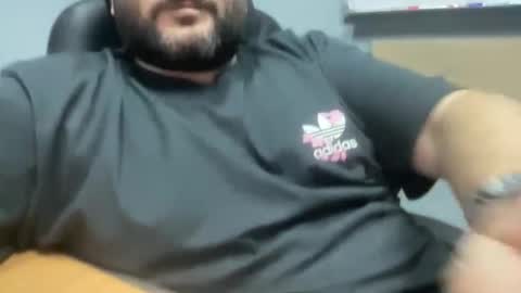 uncutdude321 online show from October 28, 1:24 pm