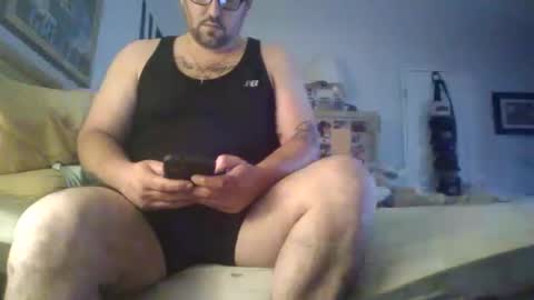 Snapshot of uncutfun8 chatting on September 9, 11:36 pm Thick uncut Greek online show from September 9, 11:36 pm