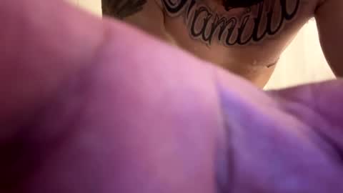 Snapshot of uncutmexx chatting on October 25, 3:08 am uncutmexx online show from October 25, 3:08 am