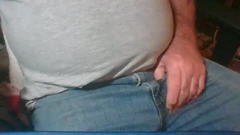 uncutmike7x5 online show from January 17, 12:20 am