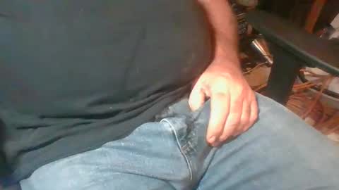 uncutmike7x5 online show from January 15, 9:09 pm