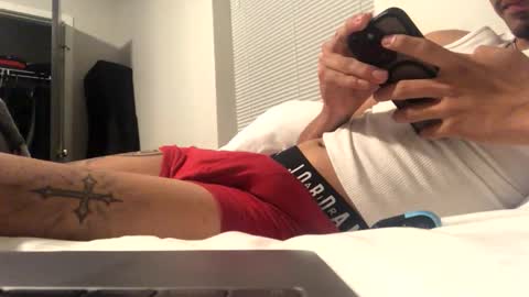 undeetaker14652 online show from October 24, 6:04 am