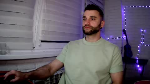 SlavaVibes online show from May 1, 9:06 pm