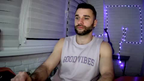 SlavaVibes online show from May 3, 9:28 pm
