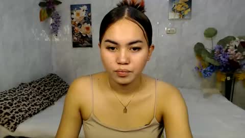 ur_bigcockeziekiel online show from April 26, 3:20 pm
