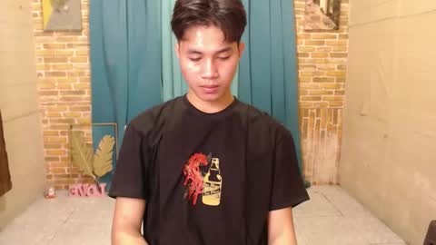 Snapshot of ur_boy_mark chatting on October 19, 9:12 am ur_boy_mark online show from October 19, 9:12 am