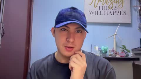 Ur jayqutee online show from November 24, 7:15 pm