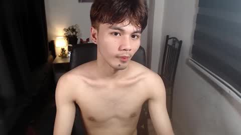 Snapshot of urasaintwink chatting on December 29, 6:35 am Bran online show from December 29, 6:35 am