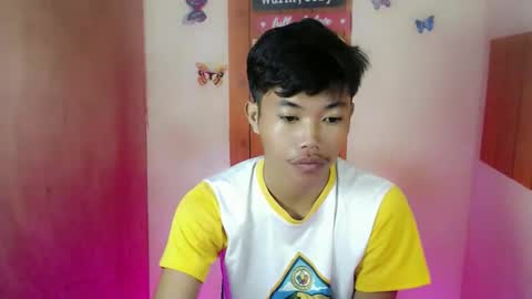 urasian_jomarie online show from September 19, 9:58 pm