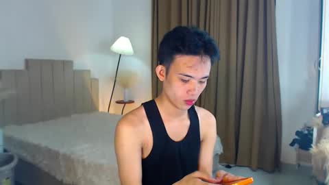 urasiancumboix2 online show from January 12, 4:44 pm