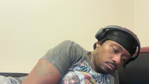 urbandick5 online show from December 1, 5:10 am