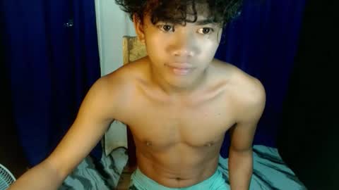 urboyvenz online show from March 24, 12:49 am