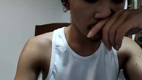 urbunnyboi online show from May 18, 4:51 am