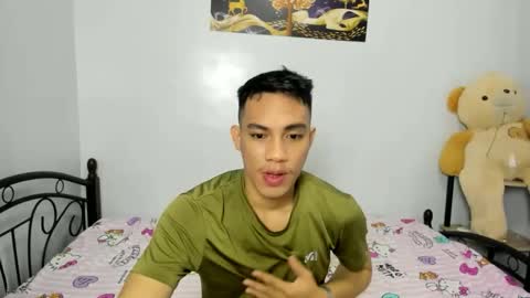 urfucker_vinz online show from February 21, 1:23 pm