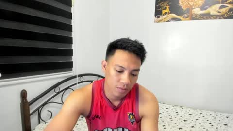 urfucker_vinz online show from July 7, 12:20 pm