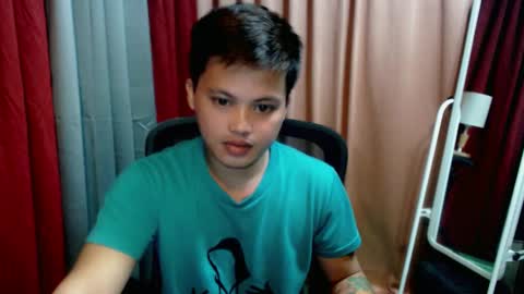 Snapshot of urhot_fucker13 chatting on March 5, 2:01 pm JUST CALL MY NAME jayrus online show from March 5, 2:01 pm