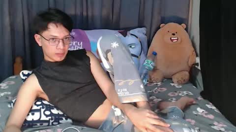 Mel online show from November 3, 6:21 pm