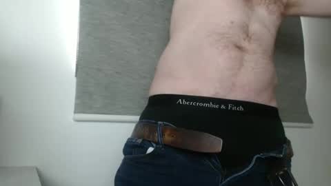 Snapshot of us5030 chatting on October 4, 4:34 pm US5030 online show from October 4, 4:34 pm