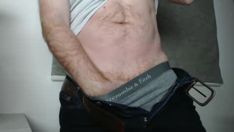 Snapshot of us5030 chatting on December 22, 3:44 pm US5030 online show from December 22, 3:44 pm