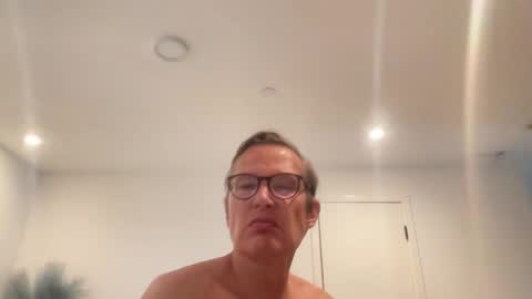 P online show from March 31, 6:53 pm