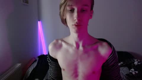 Excuse me online show from January 19, 3:29 am