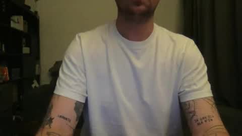 Snapshot of uwantitno chatting on September 14, 6:21 pm uwantitno online show from September 14, 6:21 pm