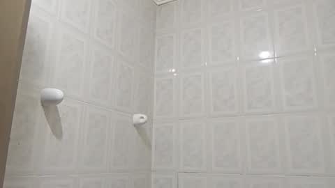 v1viking online show from January 3, 4:00 am