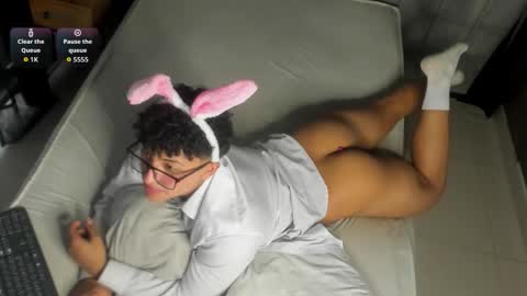 Valentin0 online show from November 14, 8:43 pm