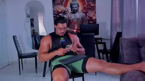    online show from December 3, 8:48 pm