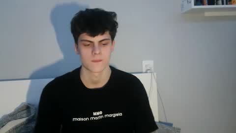 valesios online show from November 30, 7:16 pm