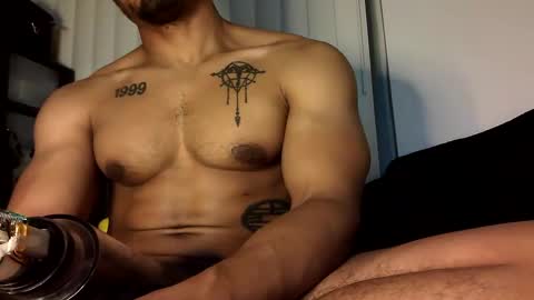 Snapshot of vegasluv702 chatting on September 26, 7:39 am Vegas Love online show from September 26, 7:39 am