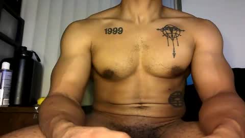 Snapshot of vegasluv702 chatting on October 6, 6:40 am Vegas Love online show from October 6, 6:40 am